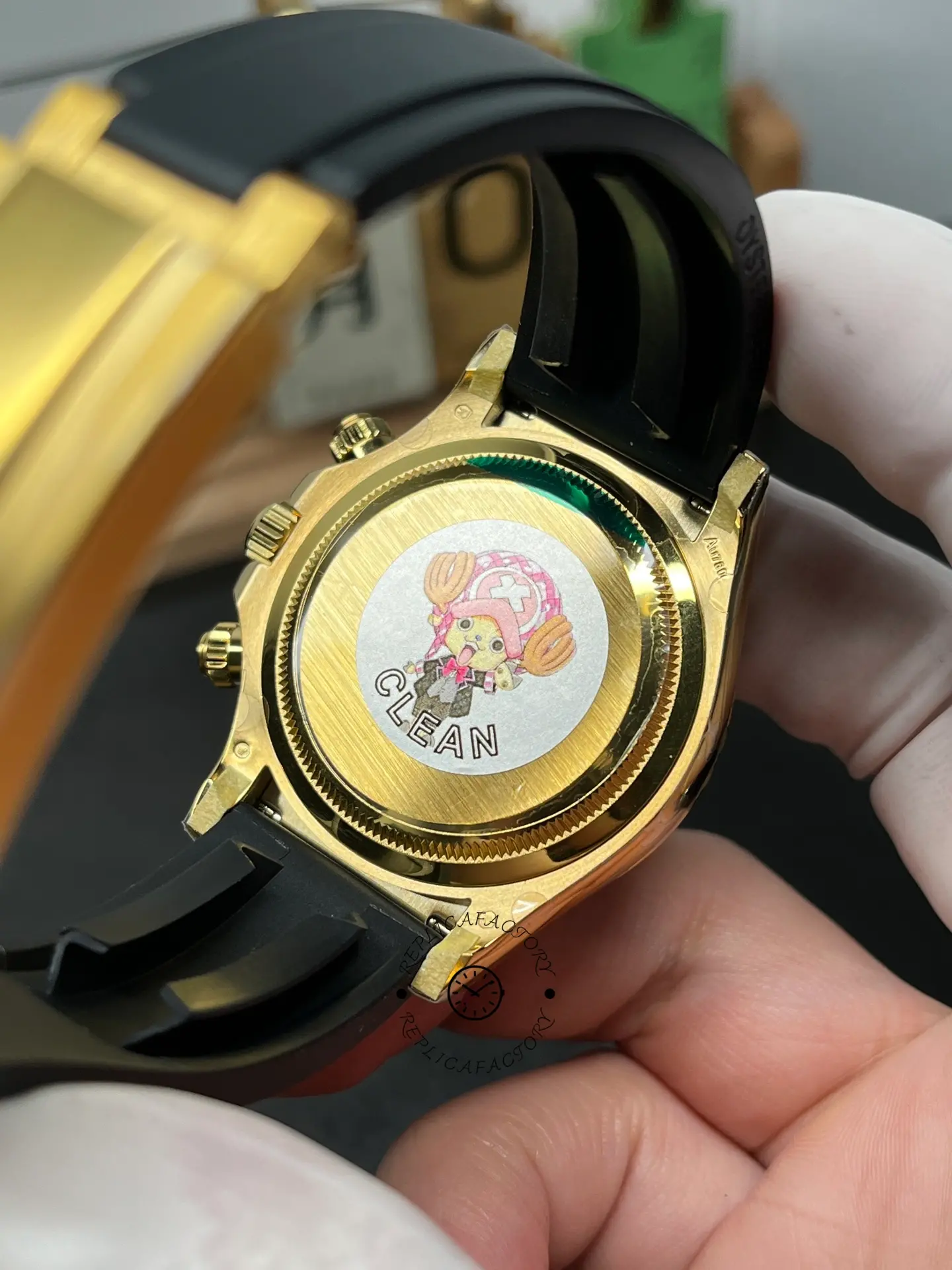 Caseback view of Rolex Daytona 126518LN-0014 showing solid back and gold case finish details.