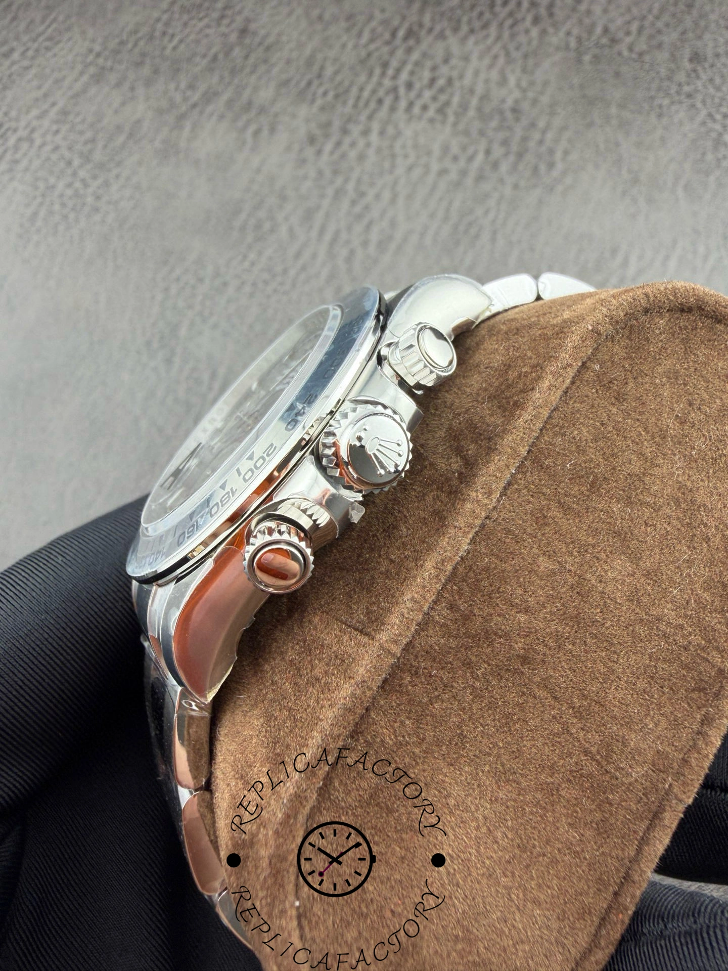 Side profile of VS Daytona replica showing chronograph pushers and case thickness