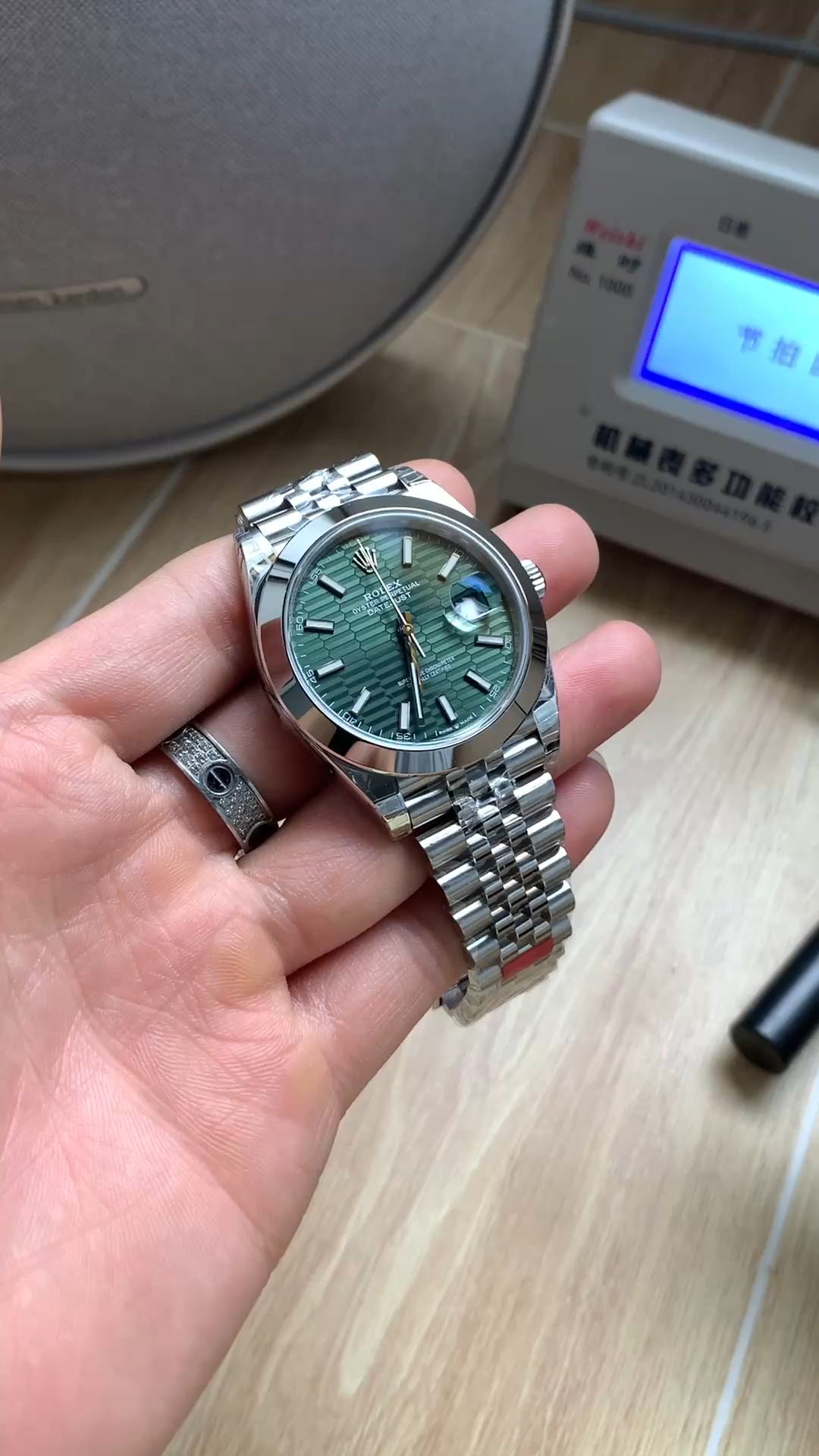 Rolex Datejust 41 Mint Green Dial with Smooth Bezel 126300 Men's Watch - Video