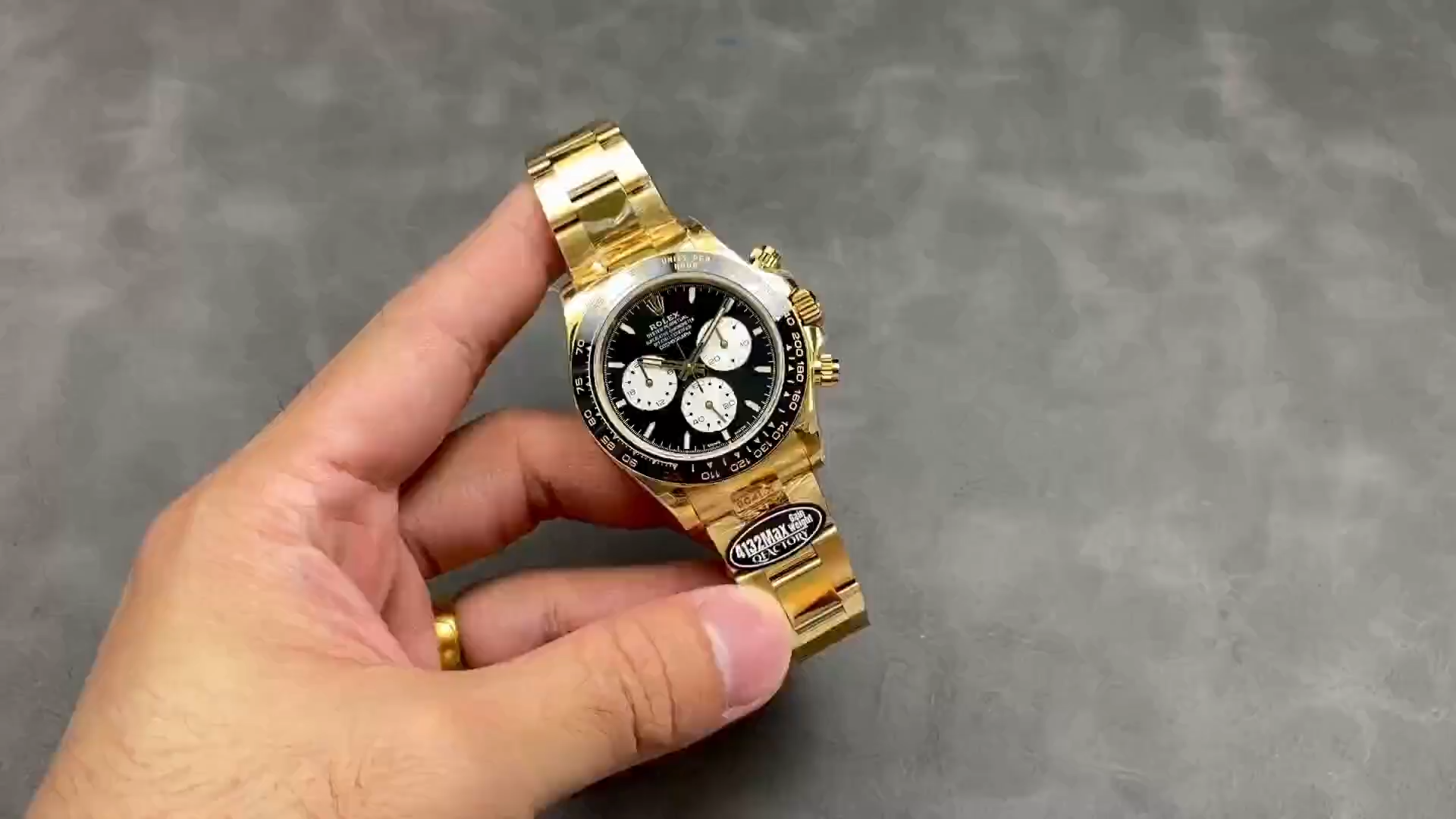Rolex Daytona 40 Yellow Gold Le Mans 100th Anniversary 126528LN 0001 - Video