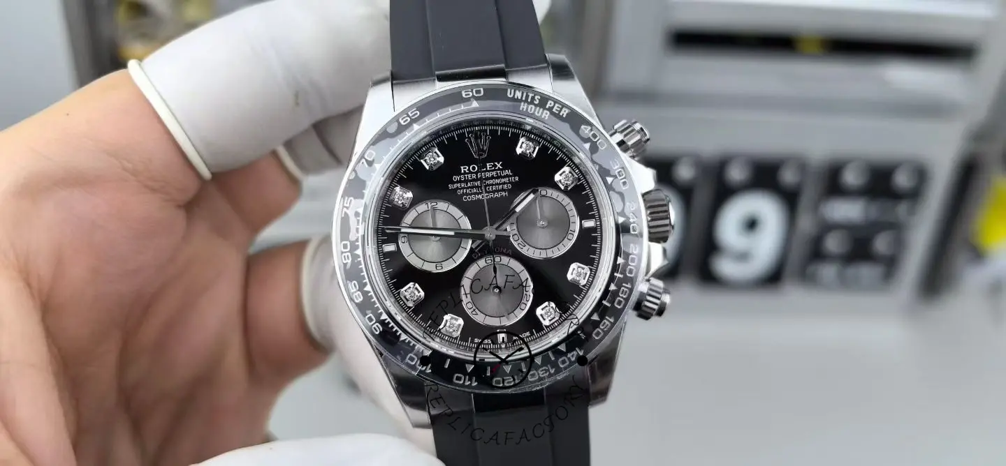 Close-up of Rolex Daytona 126519LN-0004 showing bright black dial and steel-grey chronograph subdials.