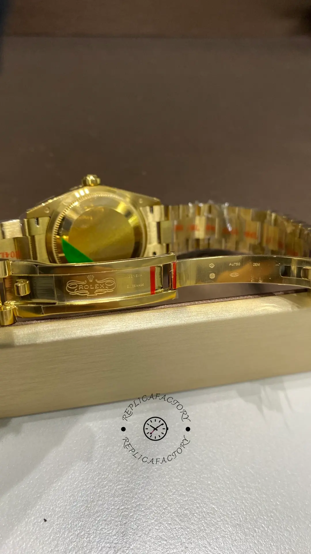 Open clasp interior of Rolex Datejust 31 278288RBR-0041 showing inner clasp engravings and folding mechanism.
