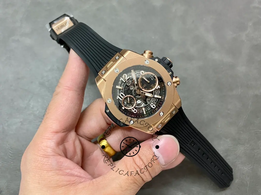 Full view of the front of the Hublot Big Bang 421.NL.5170.RX watch, featuring a grey dial and rose gold case.