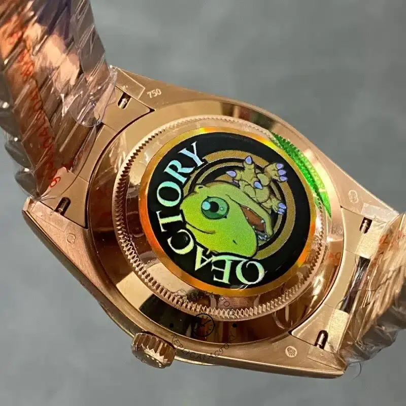 Caseback view of Rolex Day-Date 40 M228235-0055 showing the solid back and Everose gold bracelet.
