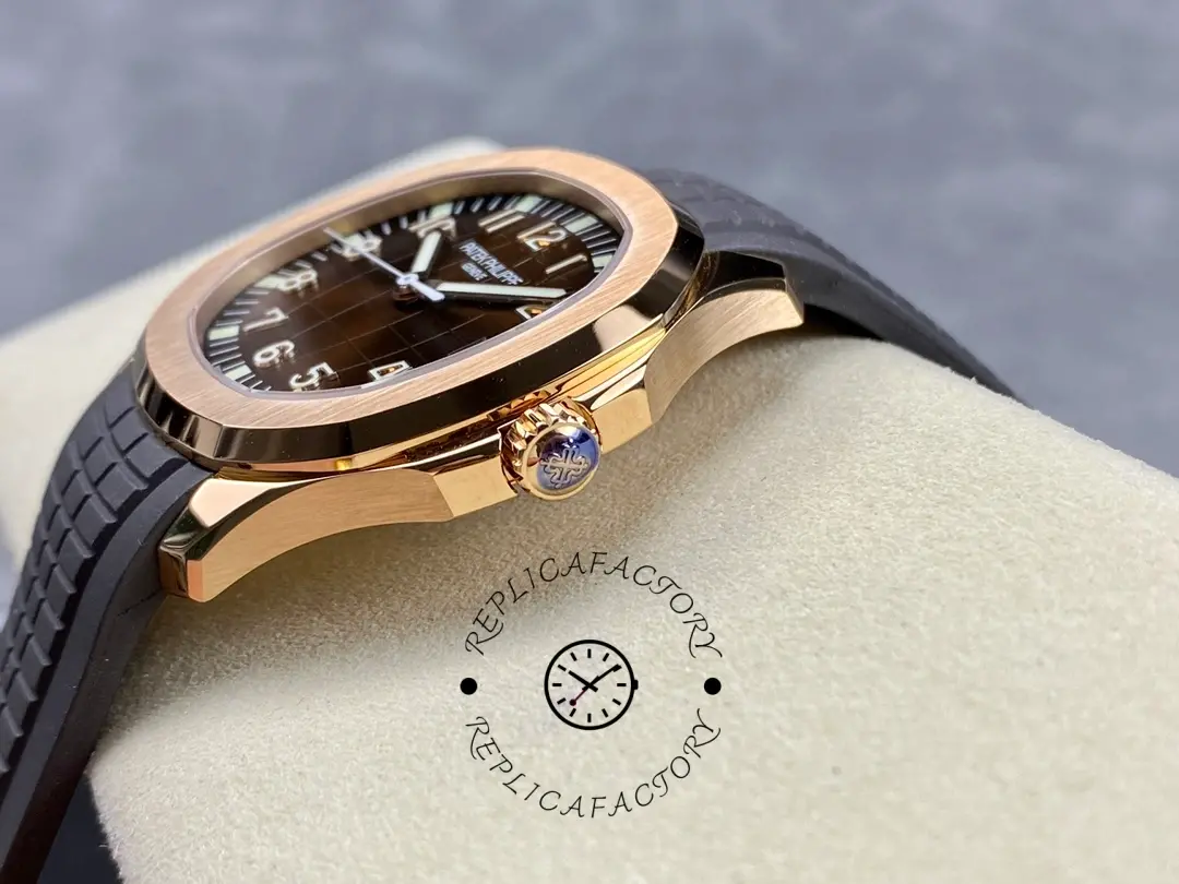Side profile of Patek Philippe Aquanaut 5167R-001 showing case thickness and crown.