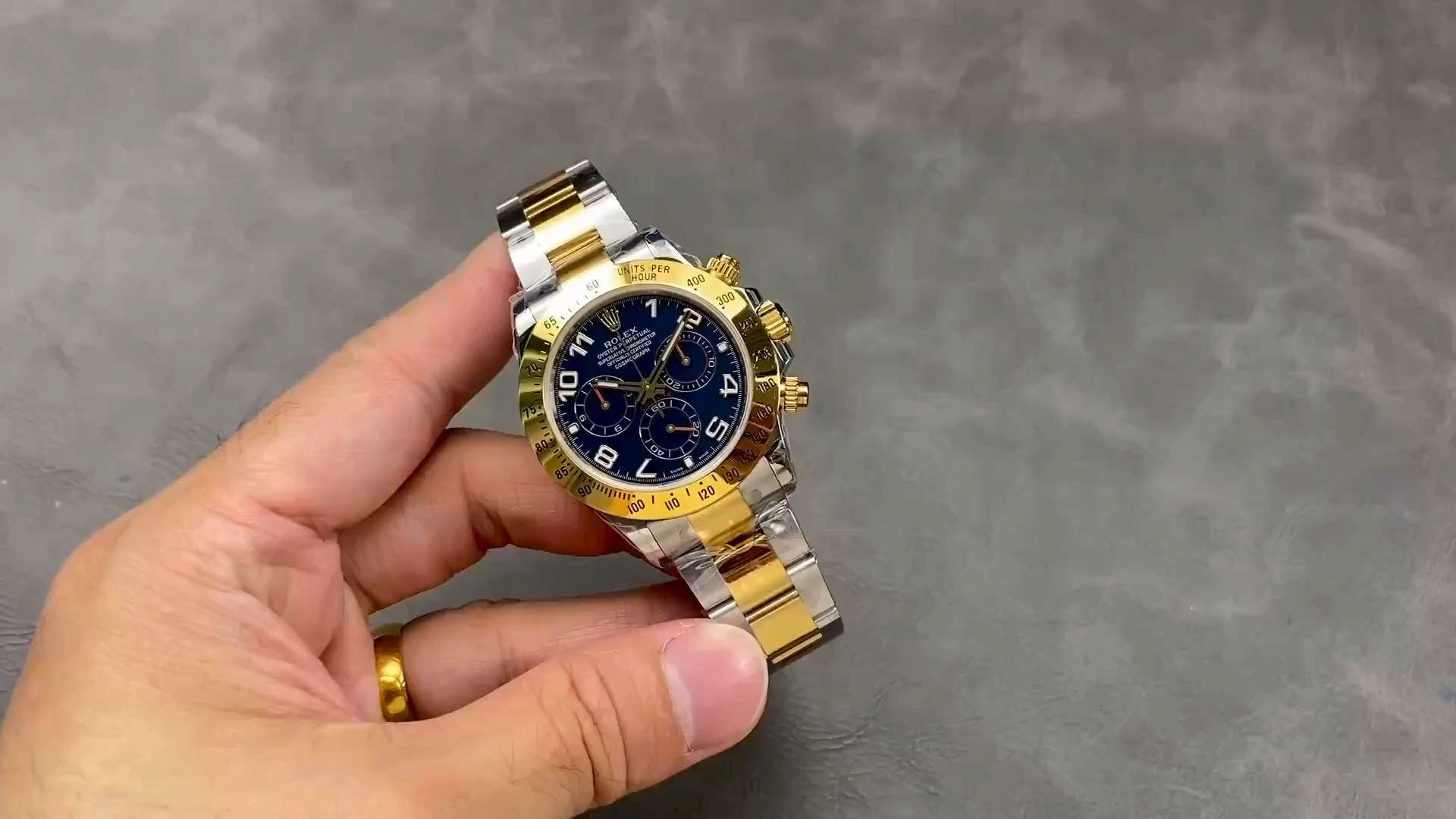 Rolex Daytona 116523 Steel Yellow Gold Blue Racing Dial 40mm Mens Replica Watch - Video
