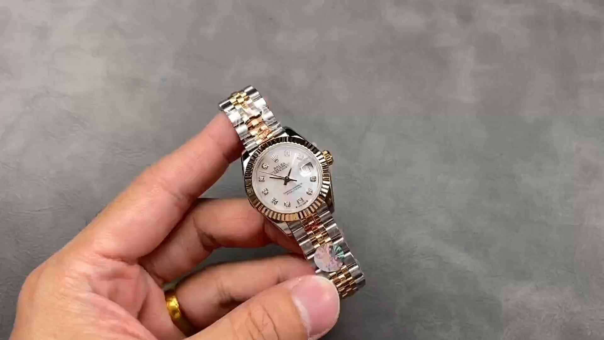 Rolex Datejust 28mm Stainless Steel and Everose Gold 279171 0013 Mop Diamond Jubilee - Video