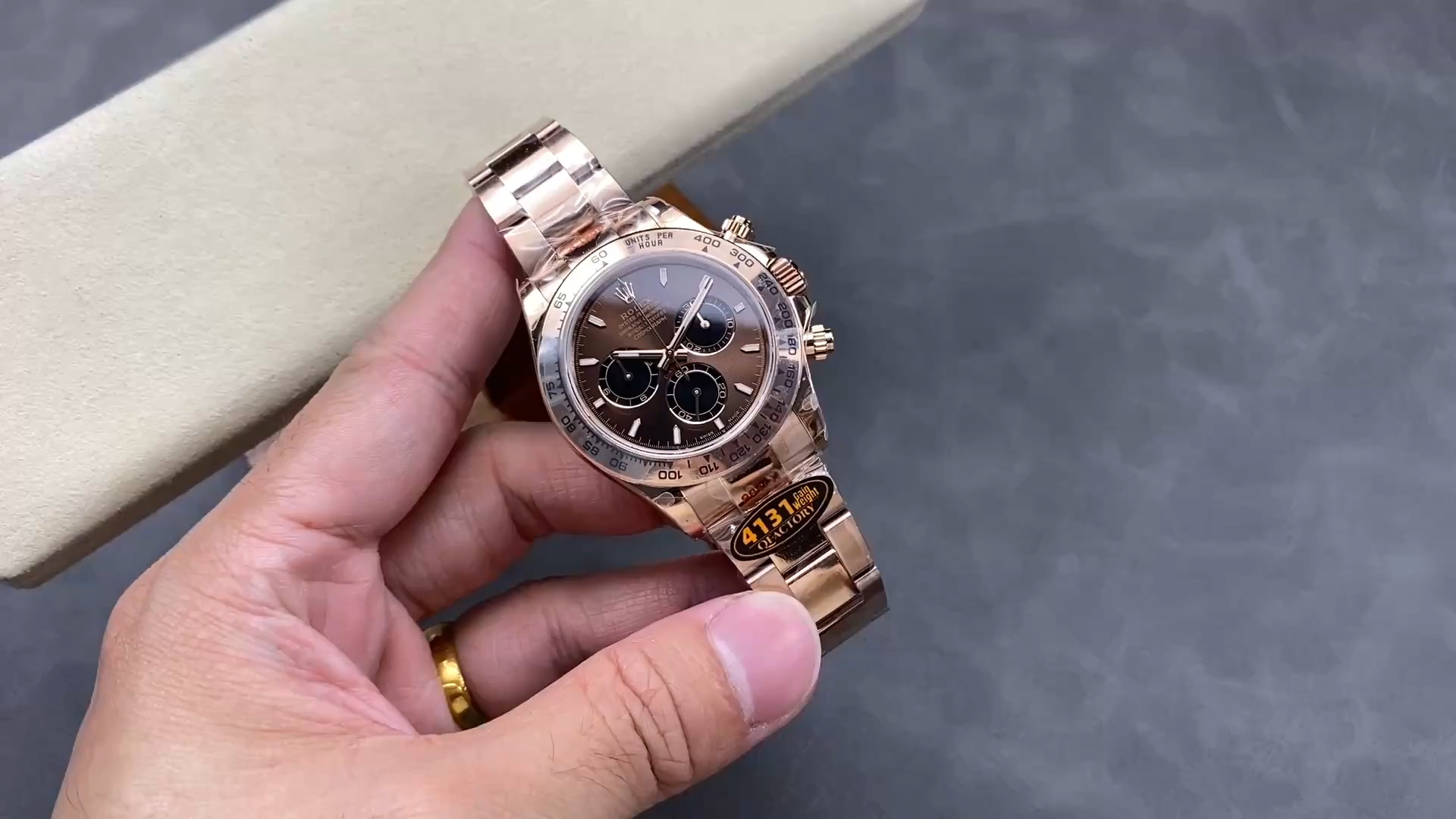 2025 Rolex Cosmograph Daytona m126505 0005 Replica - Video