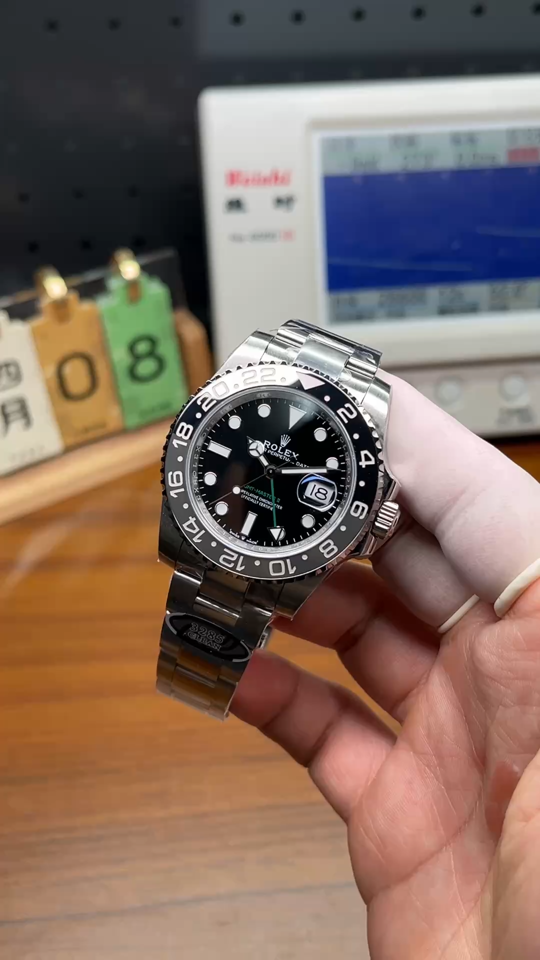 Rolex GMT Master II Oystersteel M126710GRNR 0004 Automatic 40mm