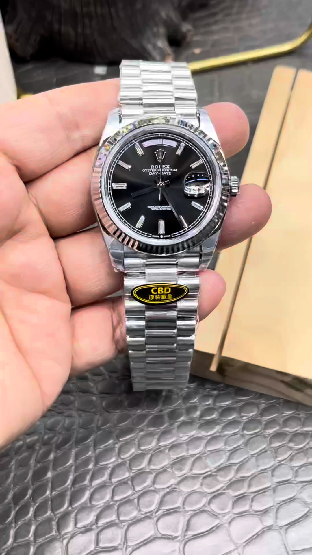 Rolex Day-Date 40mm 228239 0005 Black Diamond Dial Fluted Bezel Mens Replica Watch - Video