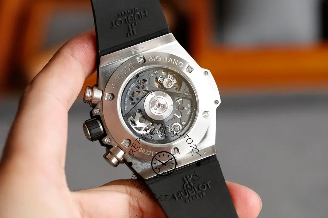 Caseback view of Hublot Big Bang Unico 411.NM.1170.RX, exhibition back and rotor visible.