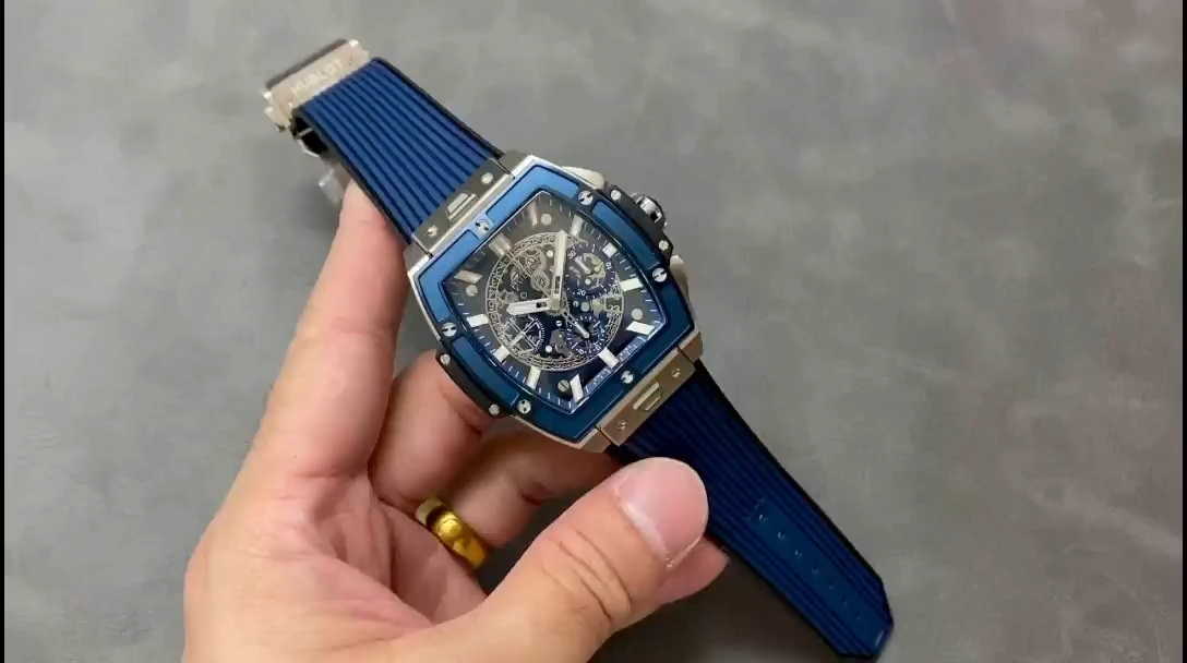 Hublot Spirit of Big Bang 642.NL.7170.RX 42mm Mens - Video