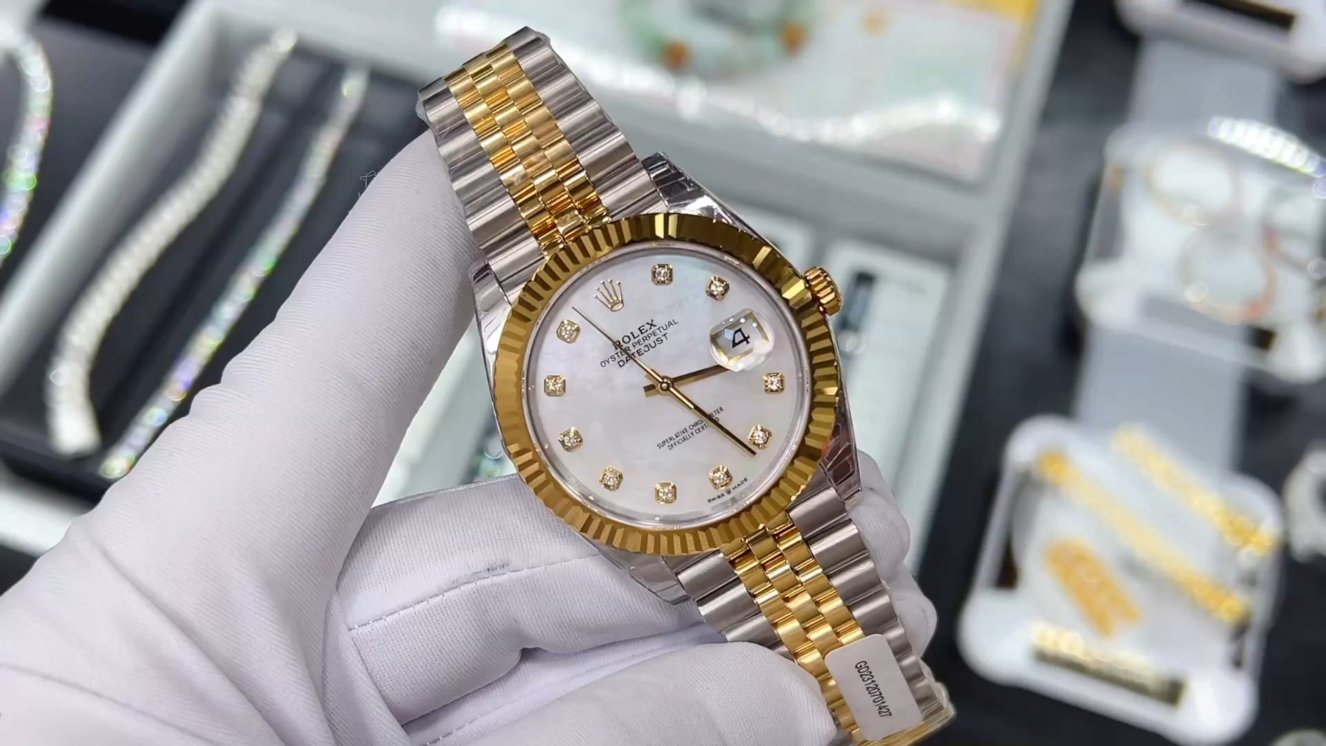 Rolex Datejust 179173 White MOP Dial Fluted Bezel 26MM Lady Replica Watch - Replica Factory