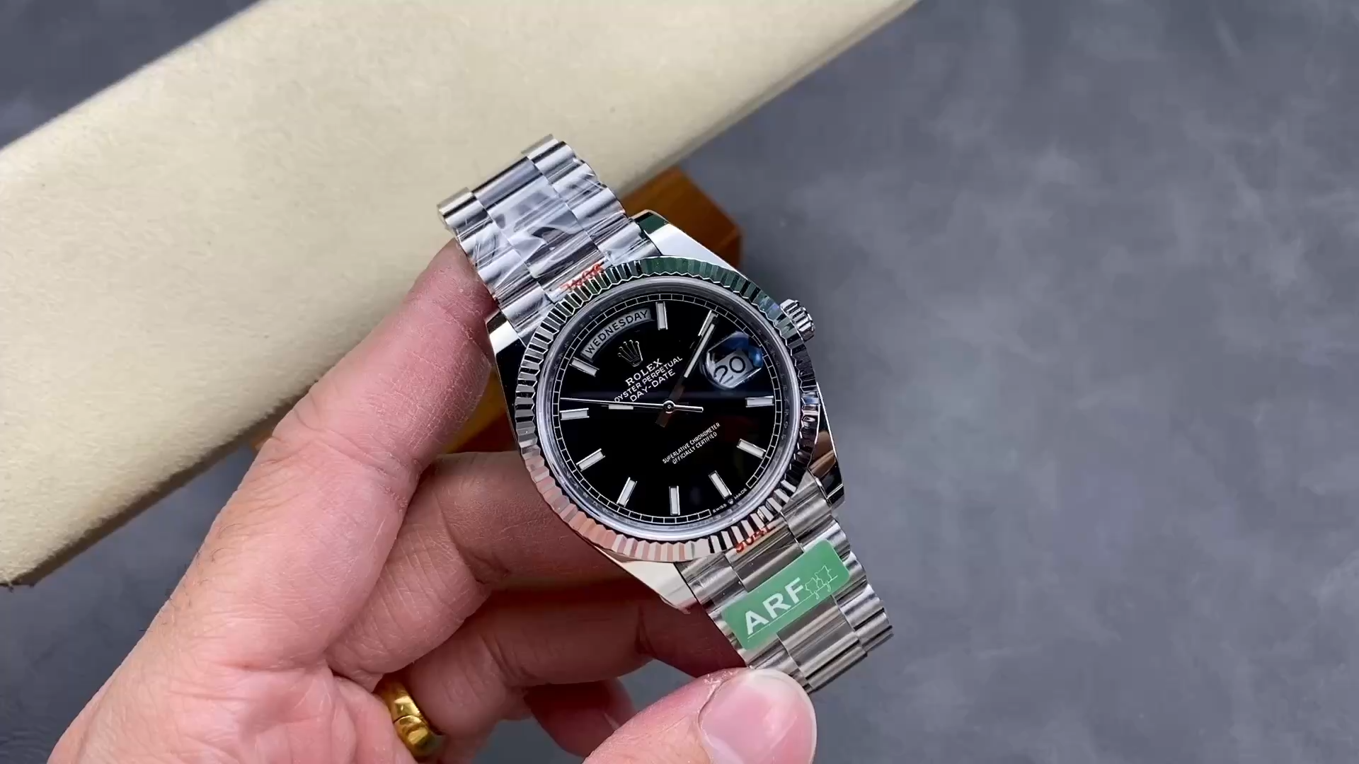 Rolex Day-Date 118239 Black Dial Fluted Bezel 36mm Unisex Replica Watch - Replica Factory