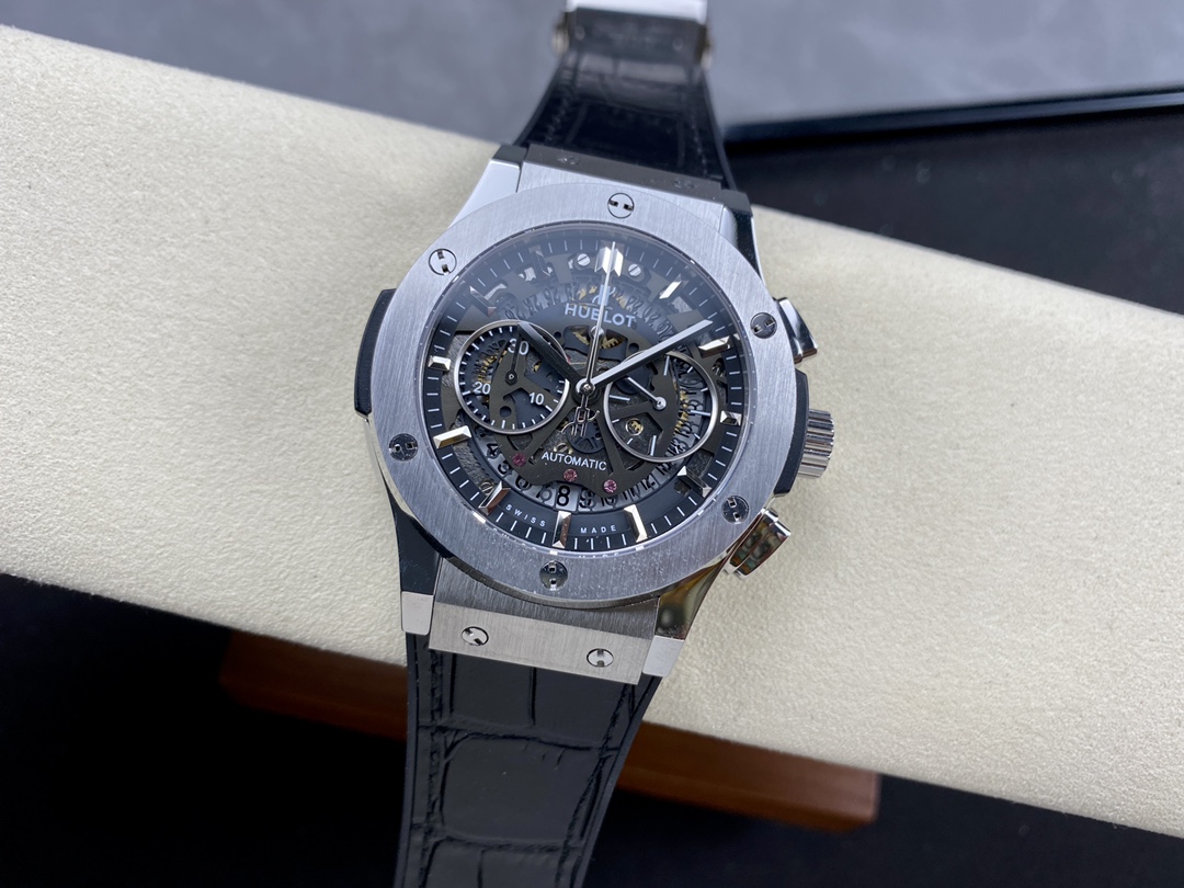 Hublot Classic Fusion 525.NX.0170.LR 45mm - Replica Factory