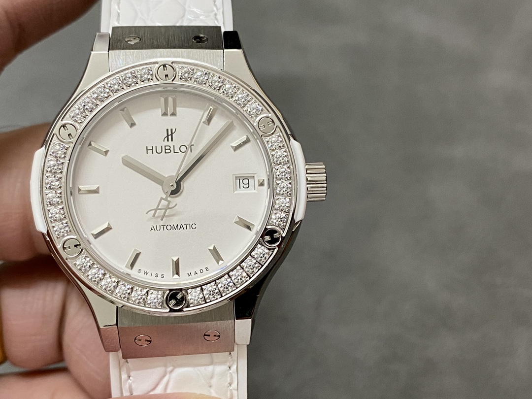 Hublot Classic Fusion Automatic 542.NE.2010.LR.1204 - Replica Factory