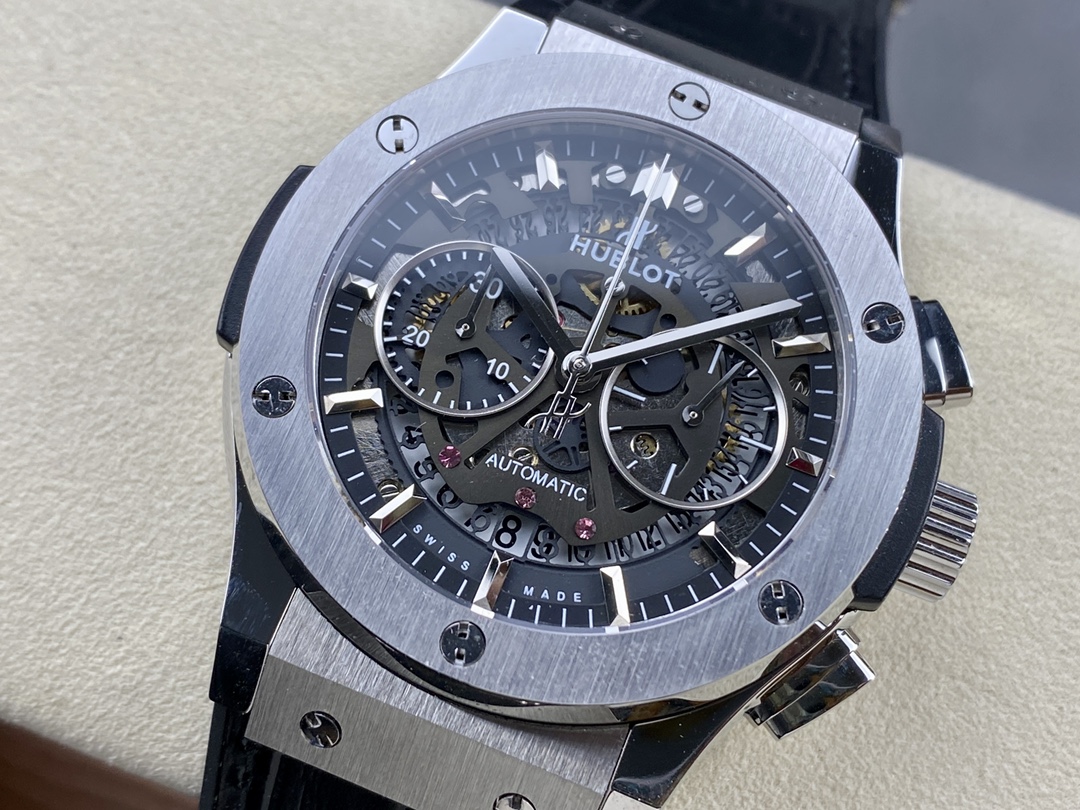 Hublot Classic Fusion 525.NX.0170.LR 45mm - Replica Factory