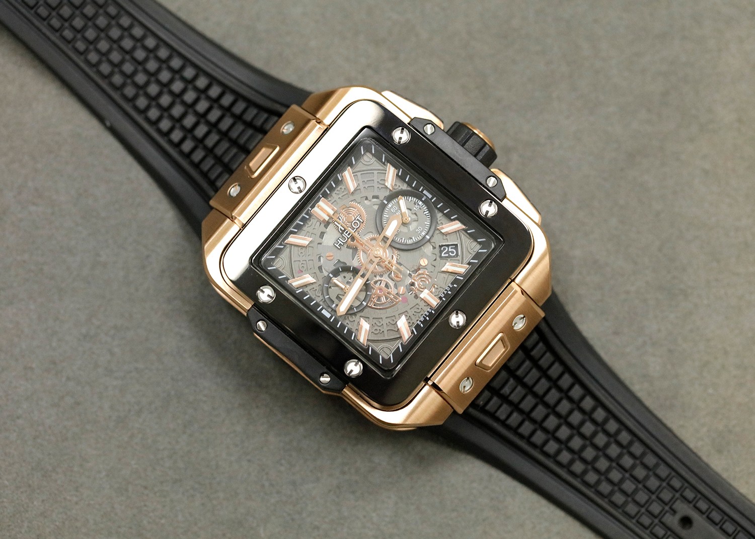 Hublot Square Bang Unico All Black 821.CI.0170.RX 42mm - Replica Factory