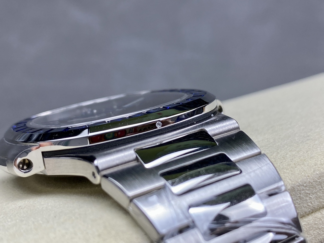 Patek Philippe Nautilus 5711 111P 001 40MM Replica Watch - Replica Factory