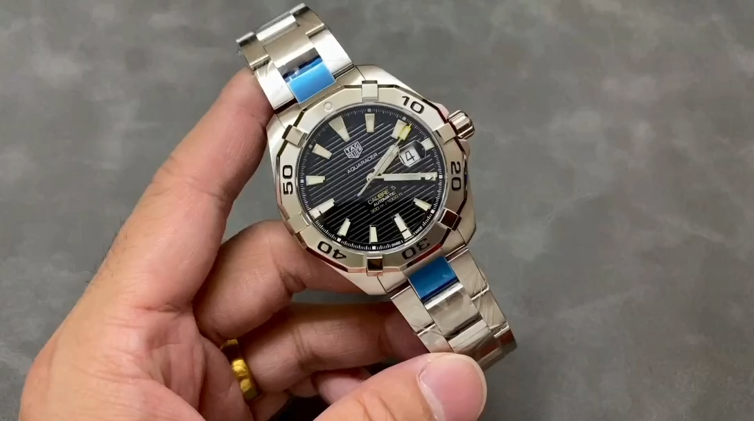 TAG Heuer Aquaracer 300 Automatic WBD2110.BA0928 Mens Watch