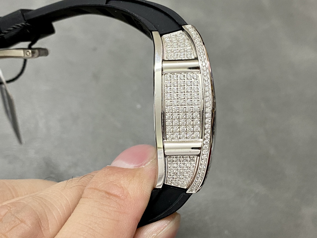 Richard Miller RM51-02 Tourbillon Diamond Twister Watch - Replica Factory