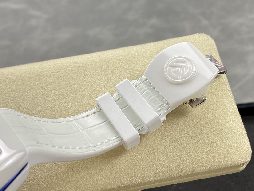 Swiss Franck Muller Framulan V45 White Ceramic Yacht Model Blue Number - Replica Factory