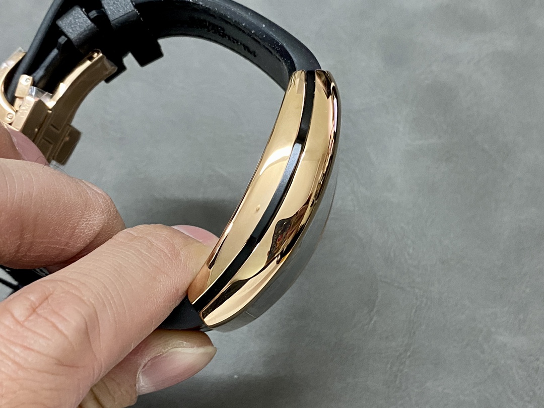 Franck Muller Vanguard Racing Automatic 45SCRCINGWHTGLD - Replica Factory