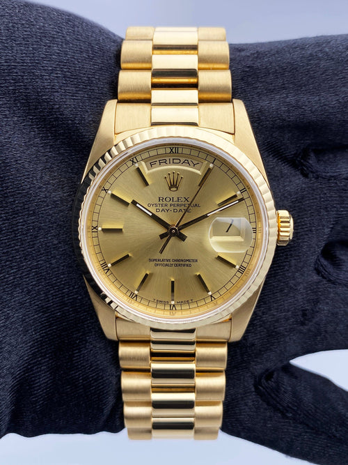 Rolex Day-Date 118208 champagne dial with gold indexes Yellow Gold 36mm Unisex Replica Watch - Replica Factory