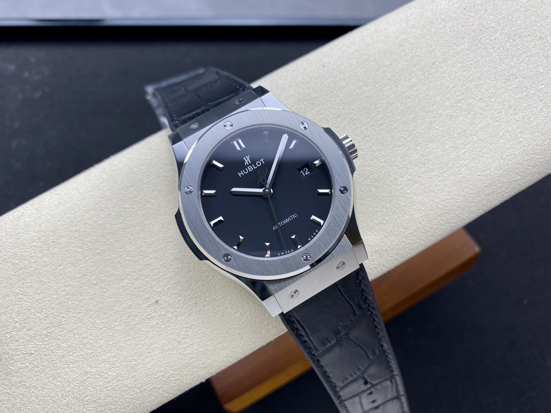 542.NX.1171.LR Hublot Classic Fusion Automatic Black - Replica Factory