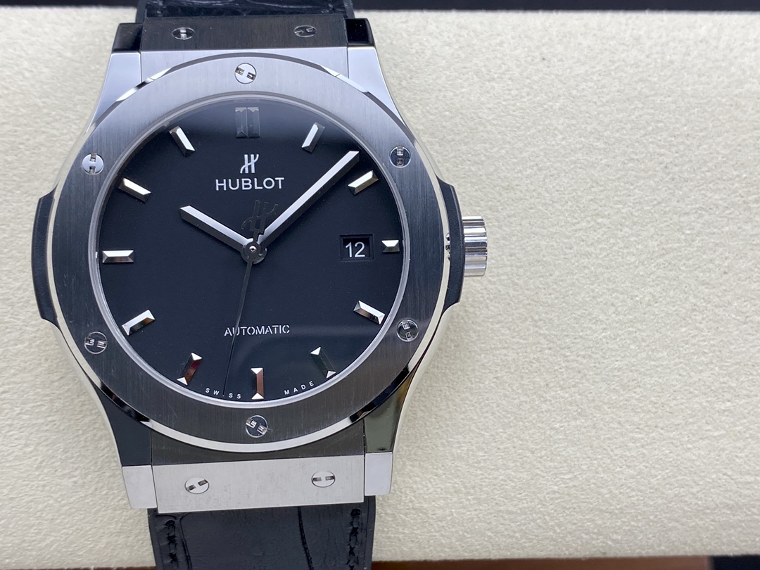 542.NX.1171.LR Hublot Classic Fusion Automatic Black - Replica Factory