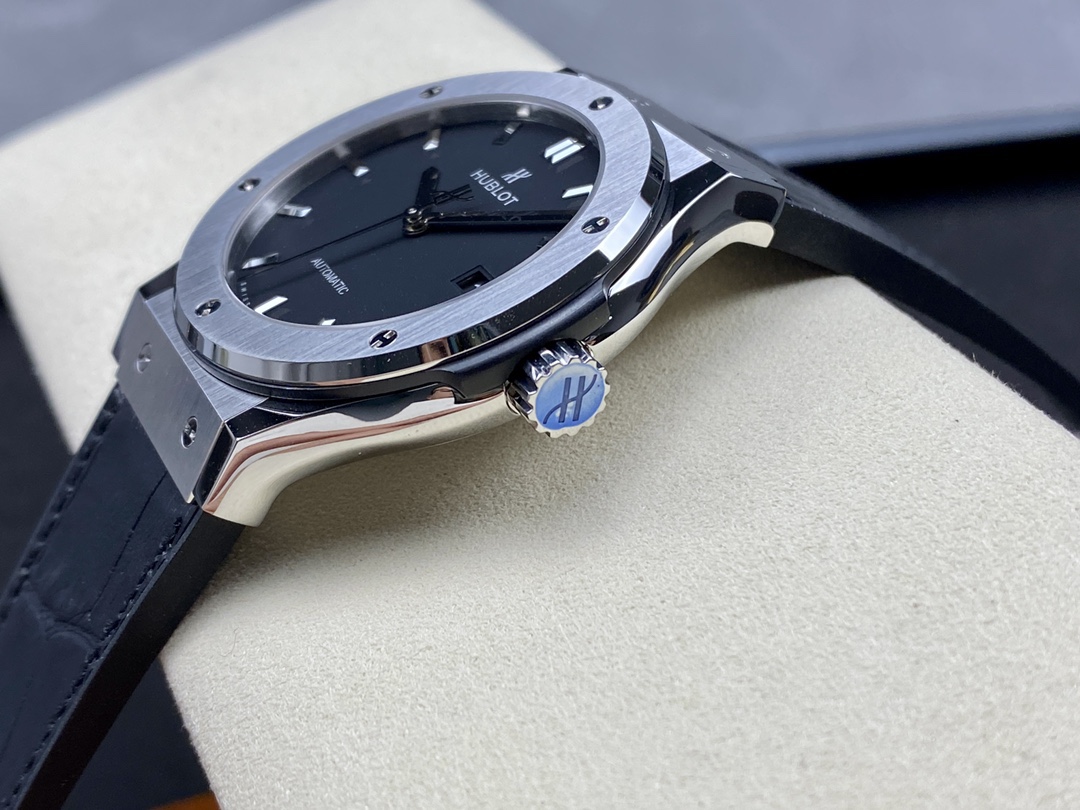 542.NX.1171.LR Hublot Classic Fusion Automatic Black - Replica Factory
