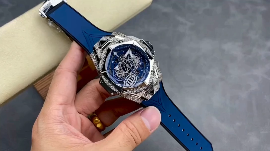 Hublot Big Bang Sang Bleu II Titanium 418.NX.5107.RX.1604.MXM20 - Replica Factory