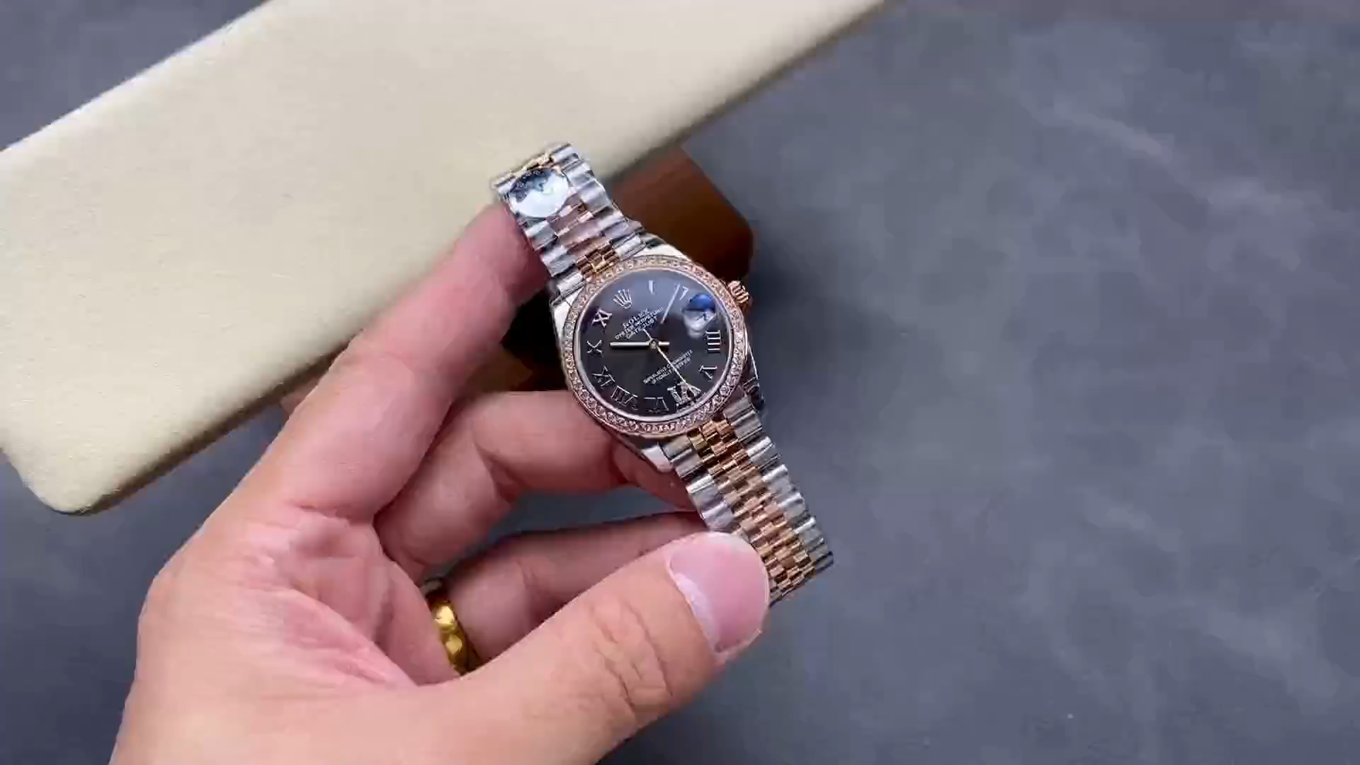 Rolex Datejust Lady 31 Rose Gold Steel Slate Roman Diamond VI Dial & Diamond Bezel Jubilee Bracelet 278381RBR