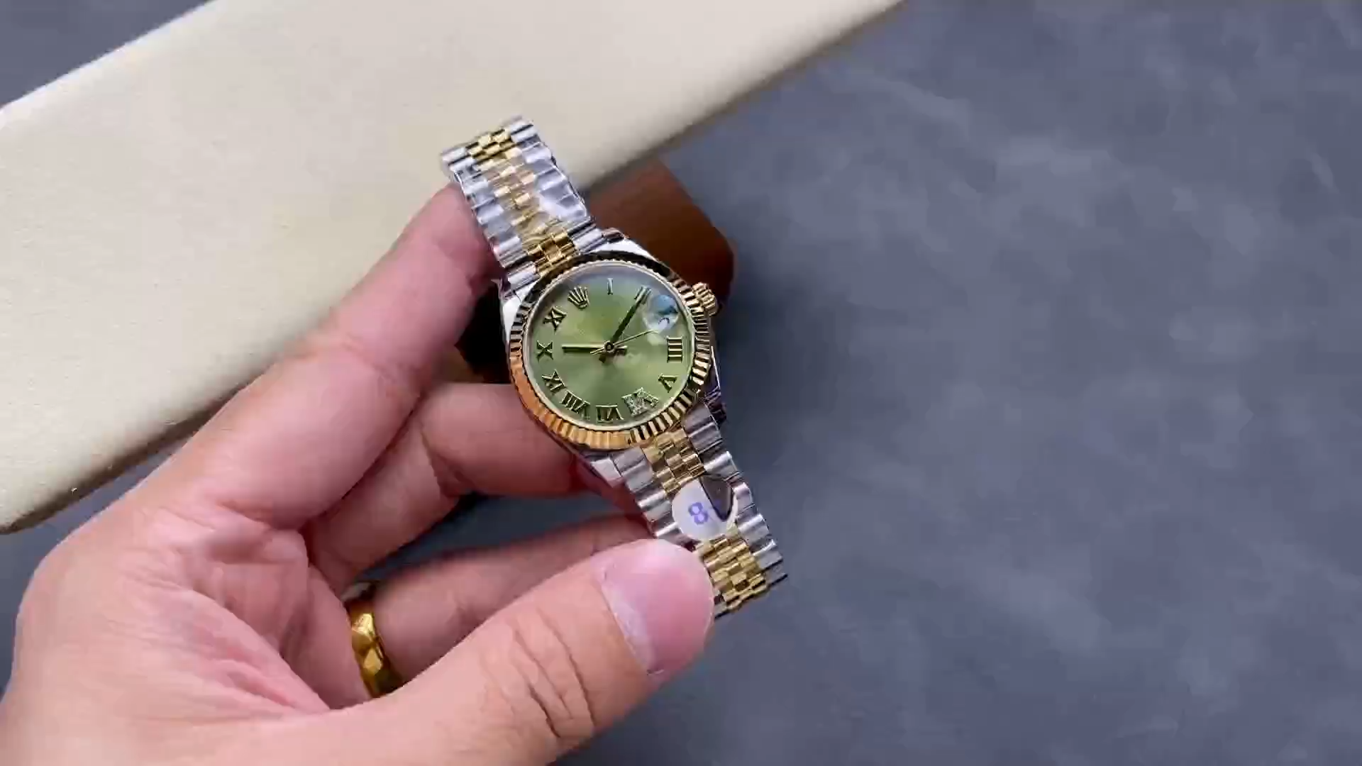 Rolex Datejust 31mm Stainless Steel and Yellow Gold 278273 0016 Green VI Roman Jubilee - Replica Factory
