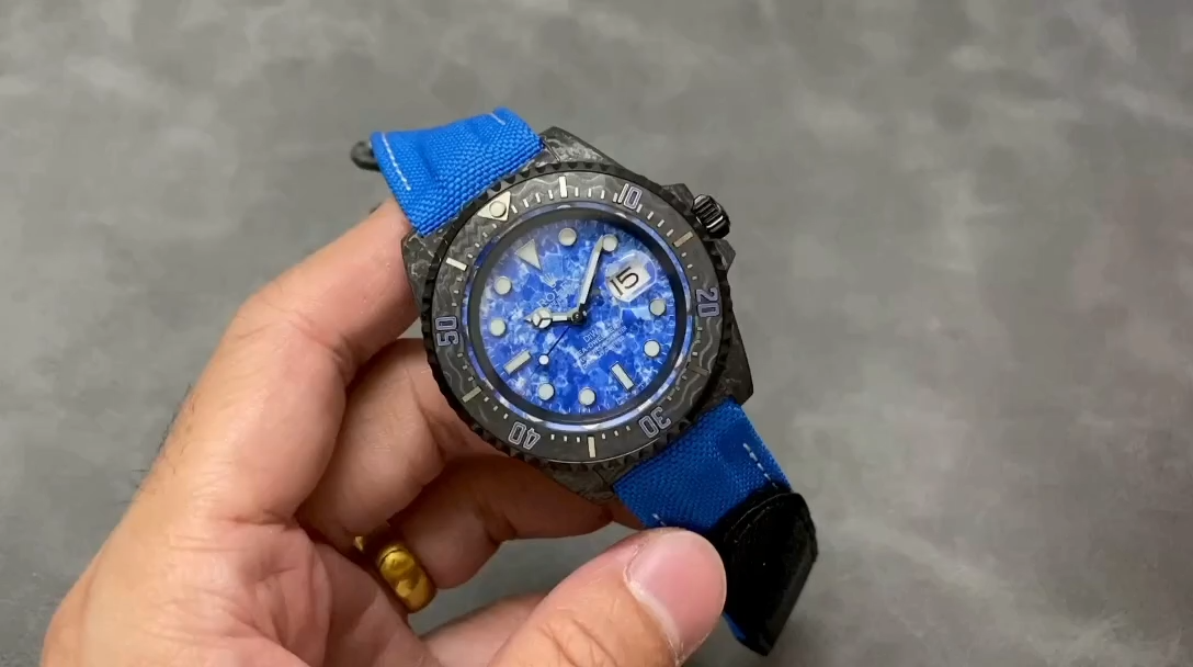 Rolex Sea Dweller Customized DiW Carbon Fiber Ocean Blue Dial - Video