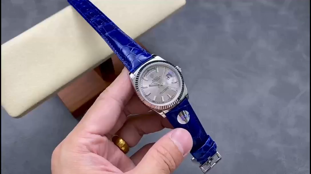 Rolex Day Date 36 White Gold Silver Dial 118139 0097 Blue Leather Strap - Replica Factory