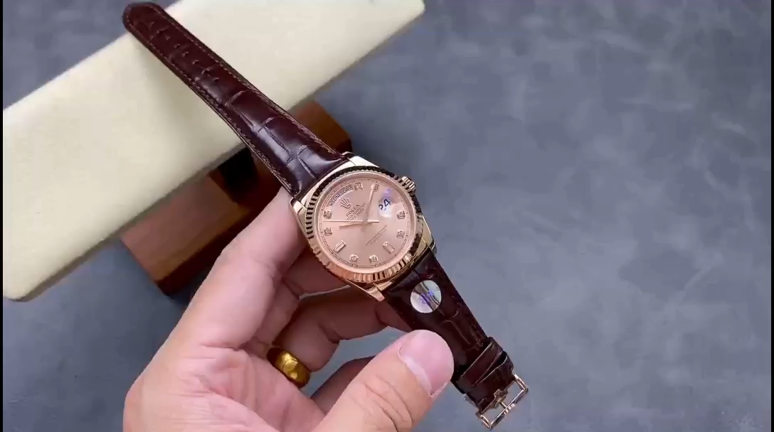 Rolex Day Date 36 Yellow Gold Case 118135 0101 Brown Leather Watch - Replica Factory