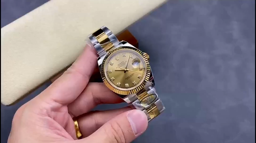 Rolex Datejust 126333 0011 Champagne Diamond Oyster 41mm Two Tone Steel