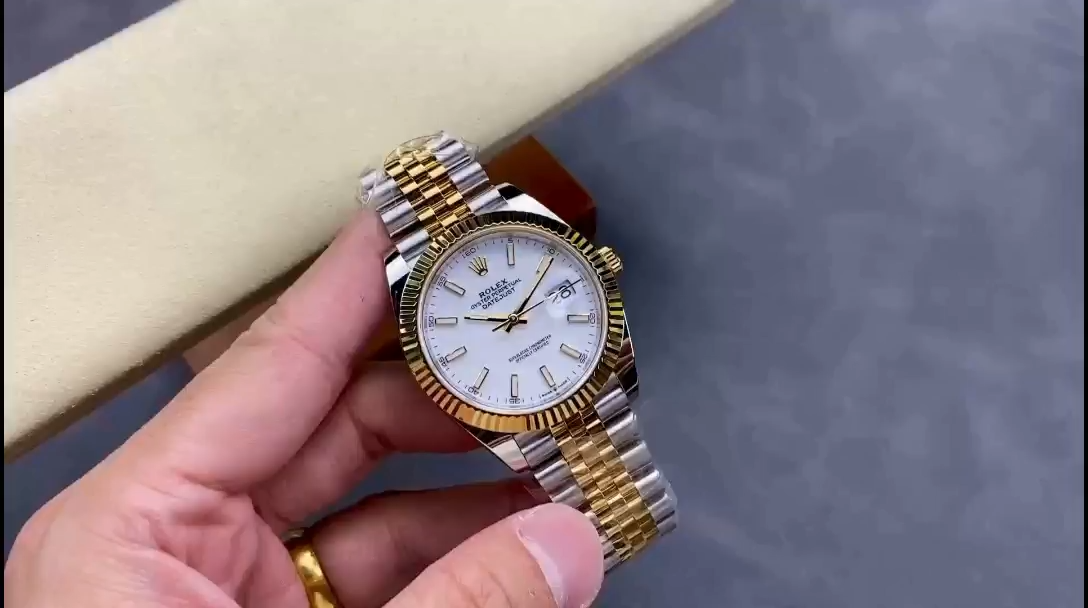 Rolex Datejust 126333 0016 White Index Jubilee 41mm Two Tone Steel