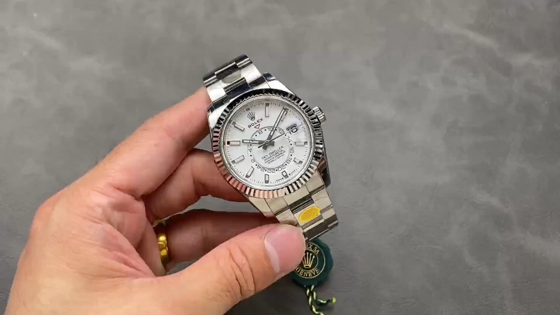 Rolex Sky Dweller 42 Oystersteel White Dial m336934 0003 Men's Watch - Video