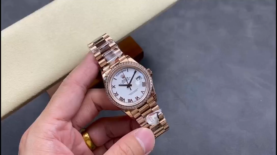 Rolex Day-Date 128345RBR White Dial Everose Gold 36MM Unisex Replica Watch - Replica Factory