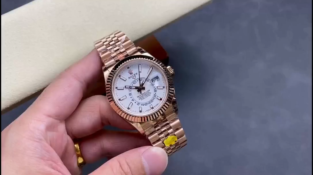 Rolex Sky Dweller 42mm Intense White Dial Fluted Bezel Jubilee Bracelet m336935 0007 - Video