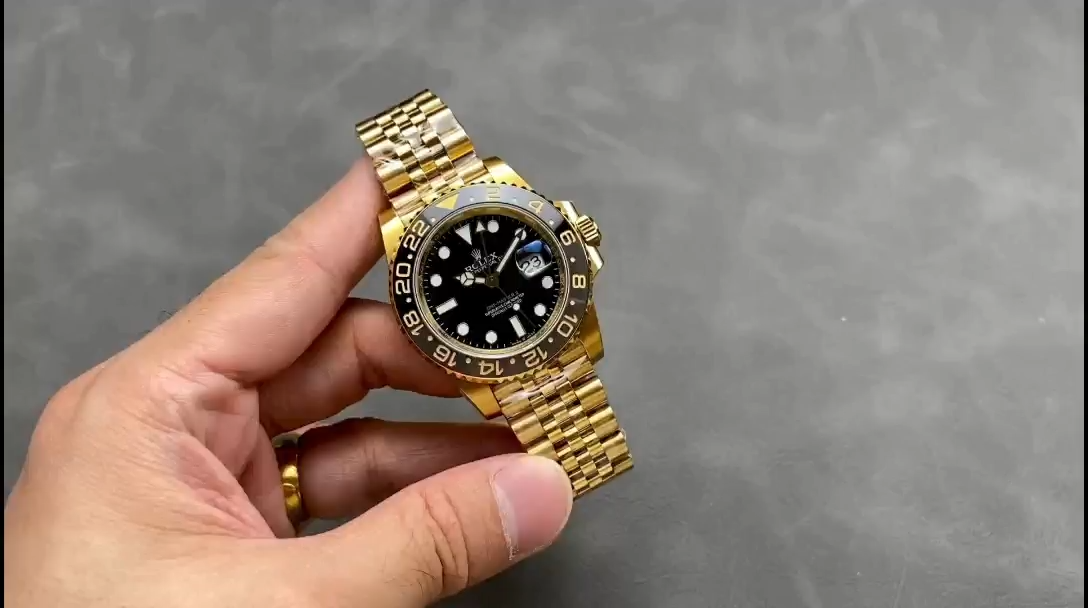 Rolex GMT Master II 40mm m126718grnr 0001 Oyster Bracelet Black Dial Mens Replica Watch - Video