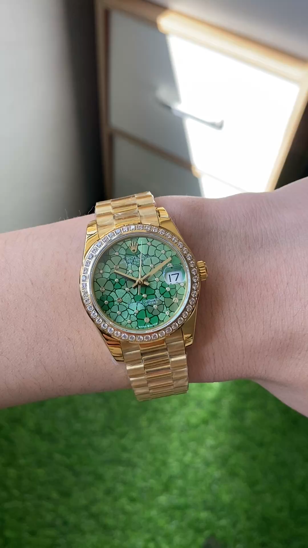 Rolex Datejust 31 Yellow Gold Olive Green Floral Motif Diamond Bezel M278288RBR 0038