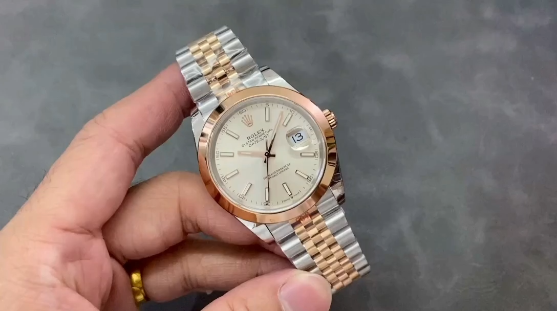 Rolex Datejust 41MM 126301 0010 Rose Gold Sundust Index Dial Mens Replica Watch - Replica Factory