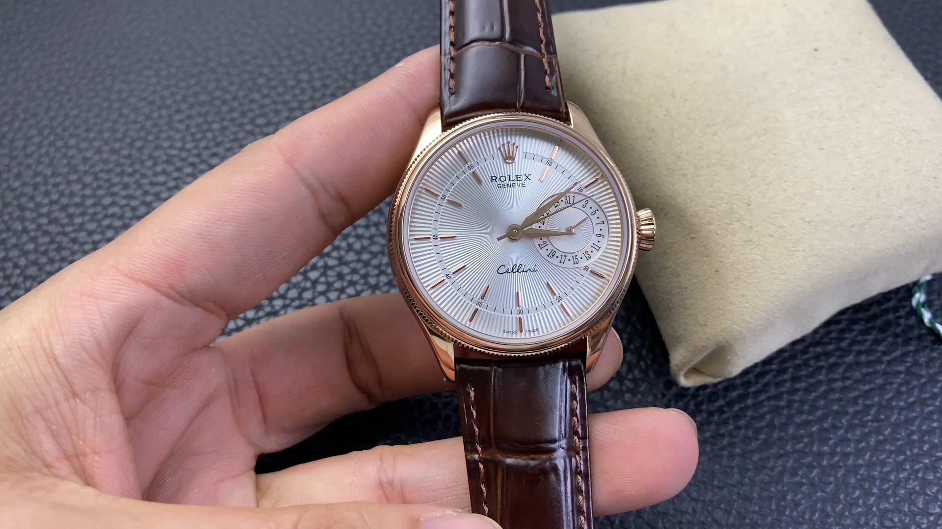 Rolex Cellini Date Rose Gold Silver Crocodile Leather Strap 50515 39mm Mens Replica Watch - Video