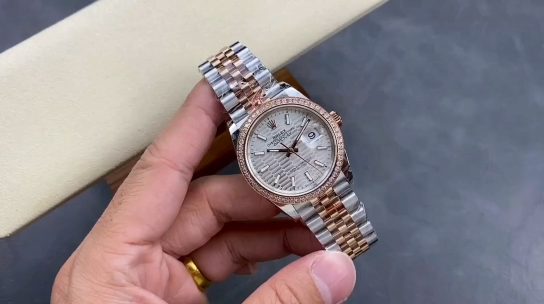 Rolex Datejust 36 Steel & Everose Gold Silver Fluted-Motif Dial Diamond Bezel M126281RBR 0021 Women's Watch