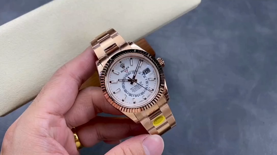 Rolex Sky Dweller 42 Rose Gold White Dial M336935 0003 Men's Watch - Video