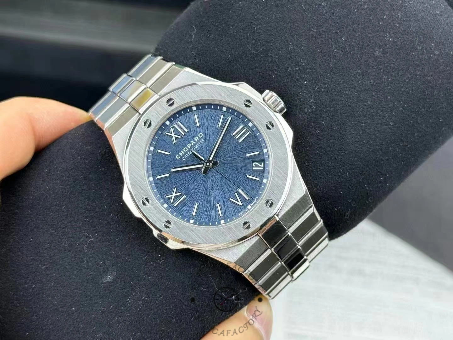 Chopard Alpine Eagle 41mm 298600 3001 Men's Watch - Replica Factory