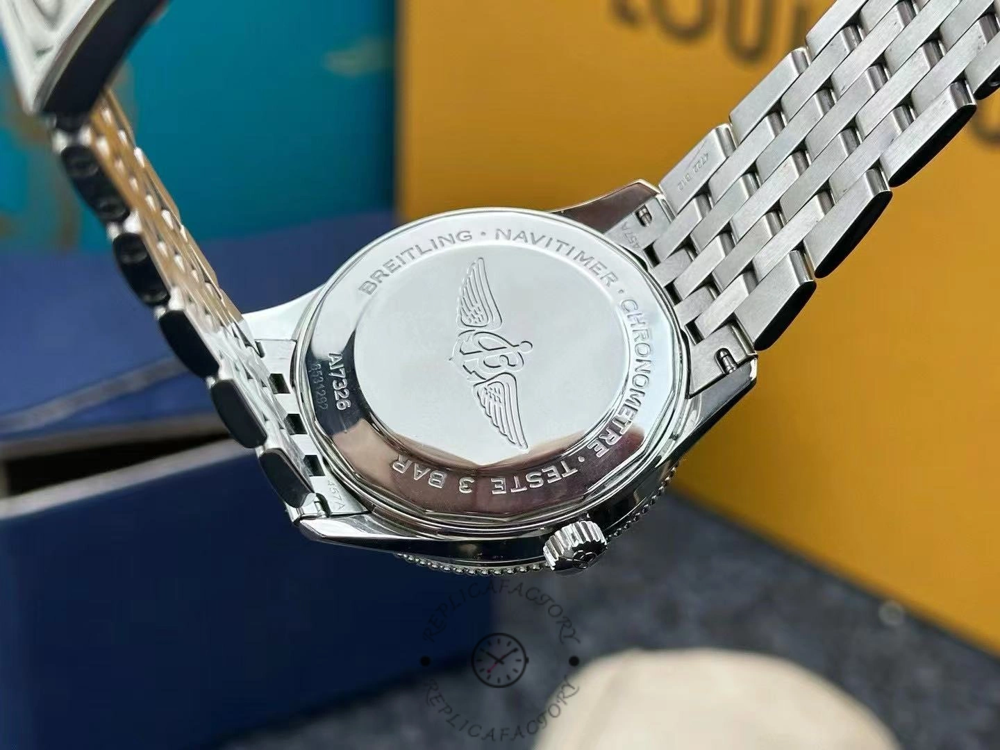 Replica Breitling Navitimer A17395161C1A1